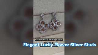 گوشواره میخی نقره ای لاکی گل 925 CZ زیبا